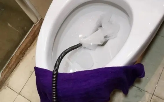 通道马桶疏通
